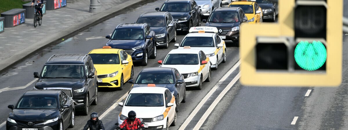 «Не паниковать и сразу же снижать скорость» — ГАИ предостерегла водителей от «весенней опасности» — Полезно