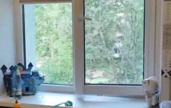 2-летний ребенок выпал из окна четвертого этажа в Минске