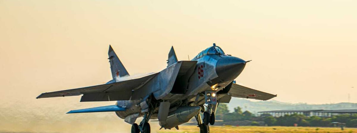 «Демонстрация» для Киева? Эксперт объяснил, зачем в Беларусь прилетали российские МиГ-31К