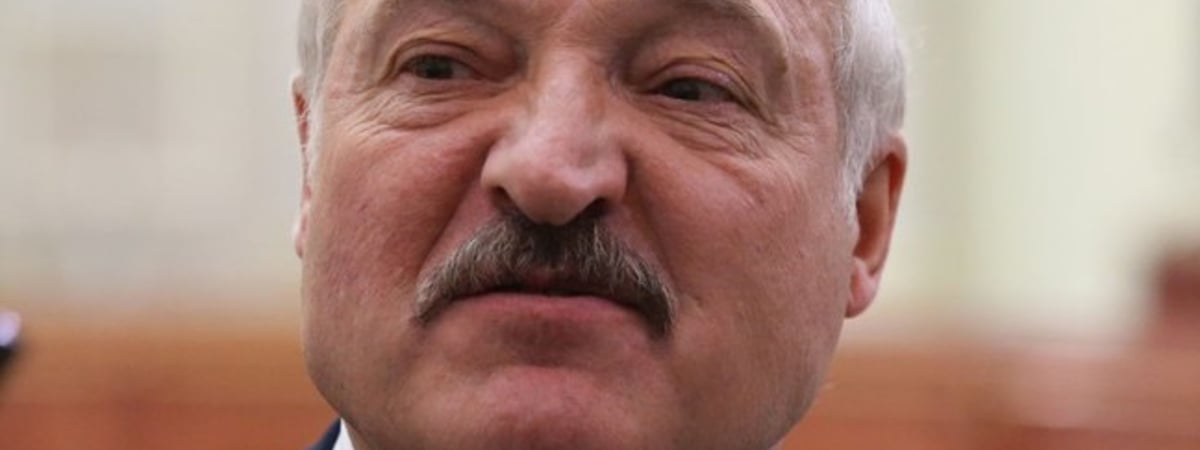 Политолог: Лукашенко готовит новый политический контракт с обществом