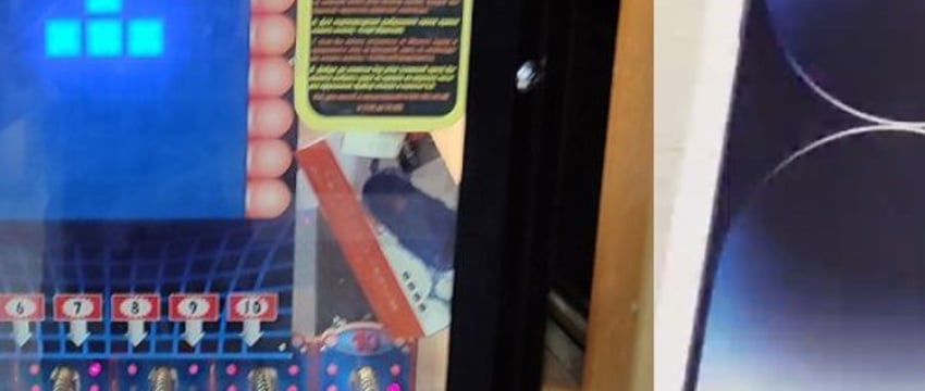 Чем закончилась история с шоколадкой вместо iPhone в вендинговом аппарате