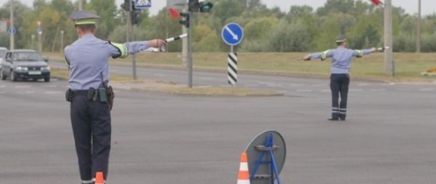 Внимание водителям: отключен светофор на пересечении ул. Октябрьской Революции и ул.28 Июля в Бресте