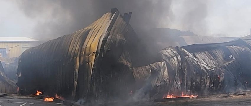 Во Французской Новой Каледонии Задержаны 200 Человек, Дороги Забаррикадированы, Беспорядки Продолжаются