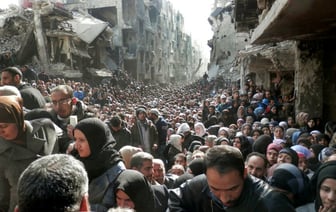 Израиль приказал десяткам тысяч жителей Хан-Юниса в секторе Газа срочно эвакуироваться — Видео