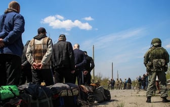 В Беларусь привезли 115 российских военнопленных, которых Украина обменяла на своих солдат — Минобороны РФ