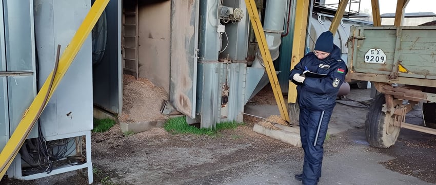 При обслуживании зерносушилки погиб человек. ЧП в Городокском районе