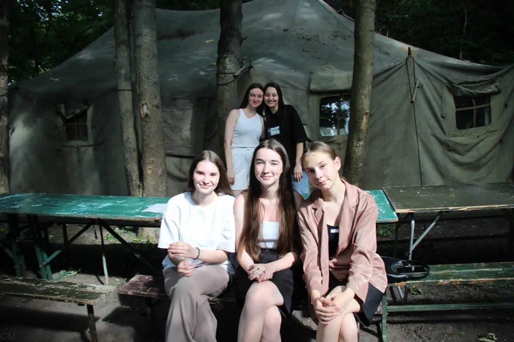 Репортаж из лагеря реконструкторов в Брестской крепости