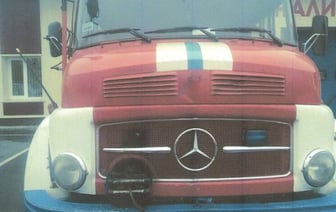 В Гомеле продают раритетный пожарный Mercedes. Сколько просят за 50-летнюю машину?