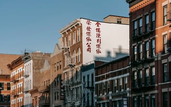 Акции китайских производителей чипов резко выросли