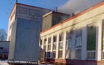 Во время пожара на хлебозаводе в Орше спасли слесаря