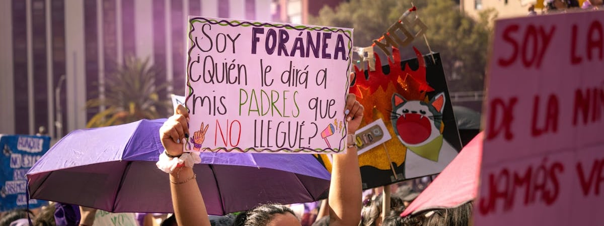 Президент Сербии "понял месседж" на фоне массовых протестов в Белграде