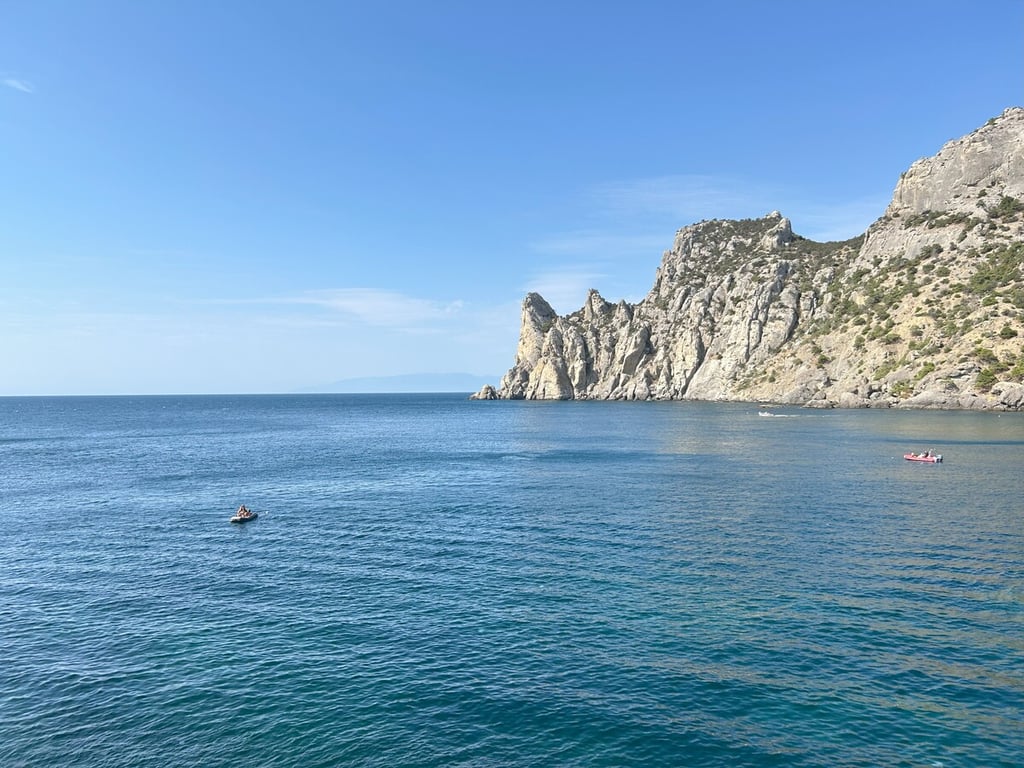 Белорусы рассказали, как дёшево съездили на море на китайском кроссовере