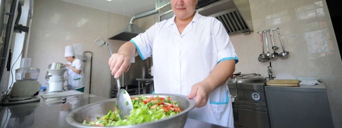 Минтруда Беларуси назвало 6 профессий с «высоким спросом». А кому «сложнее всего трудоустроиться»? — Анализ