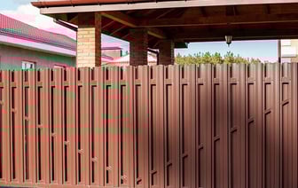 Заборы в Гомеле с установкой под ключ