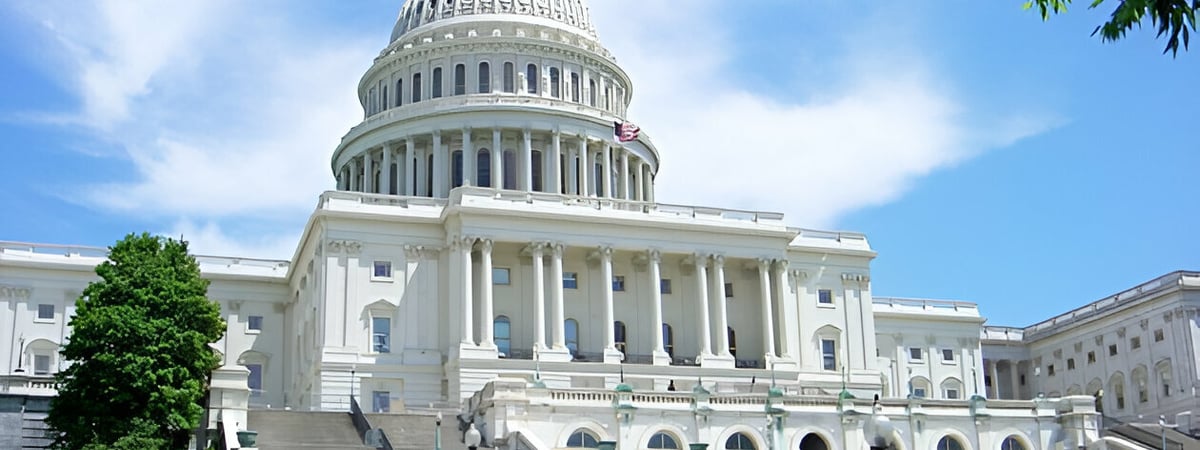 Сенат США одобрил выделение $60 млрд. Украине. Но есть нюанс