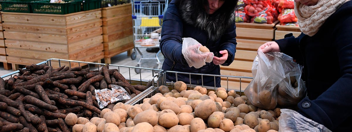 «Именем революции» — Лукашенко рассказал, какие продукты должны быть «по карману» всем белорусам