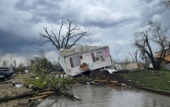 Разрушительные торнадо в США