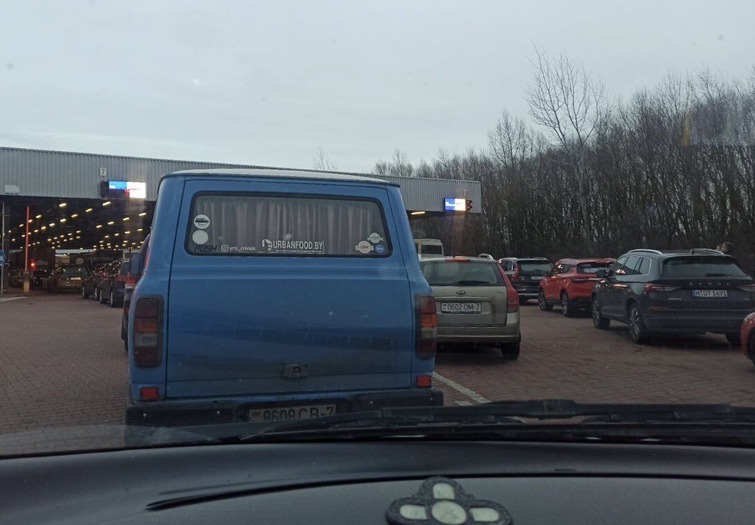 Что происходит на границе накануне новогодних праздников