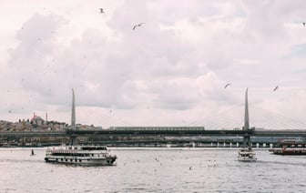 «Убил отца за стакан пива». В Кировском районе сын ударил родителя ножом за то, что тот выпил без разрешения его алкоголь