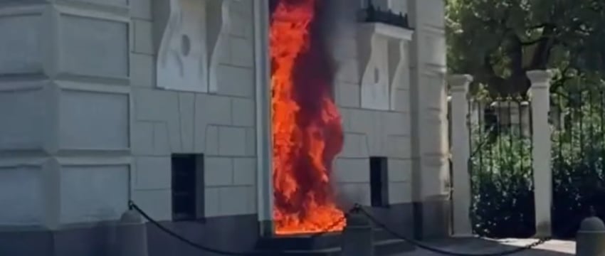 Белорус на инвалидной коляске поджег королевский дворец в Норвегии