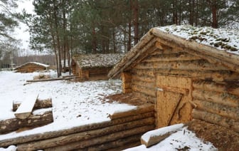 Минлесхоз предлагает арендовать партизанские землянки