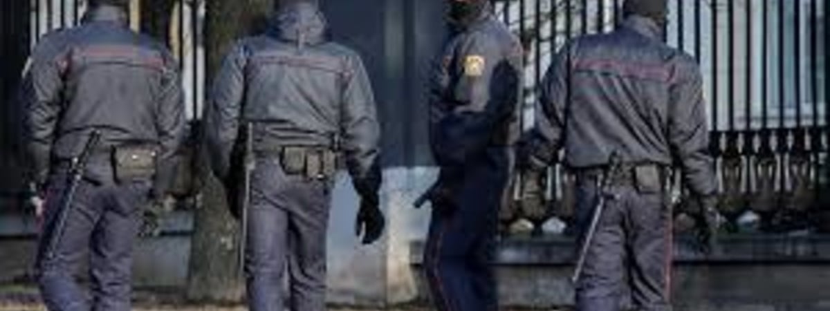 Даже в школьных чатах: как в Беларуси запугивают перед выборами