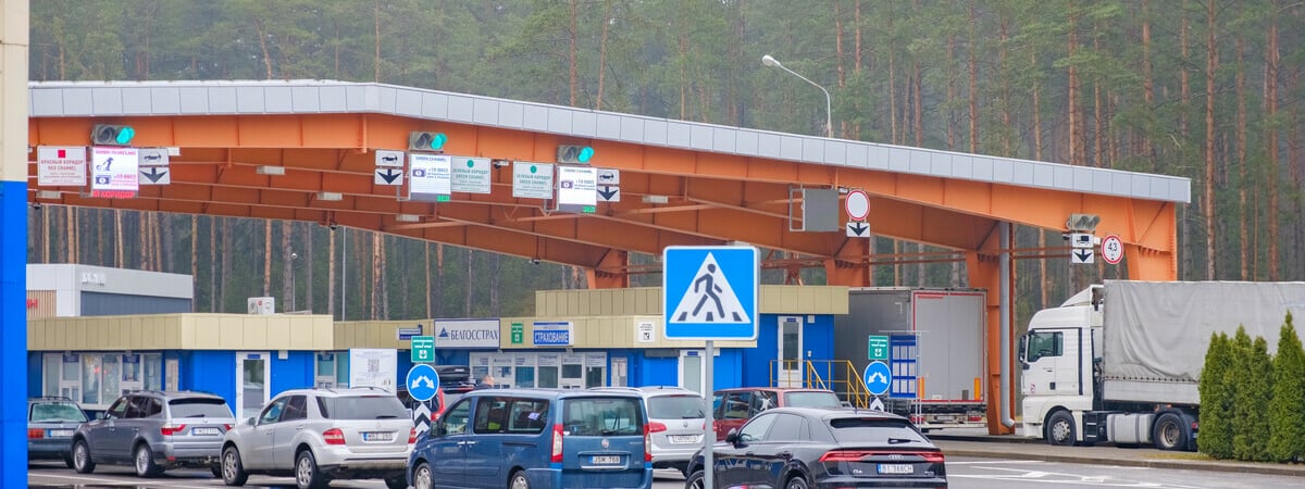 «Трудно ожидать, что будет лучше» — В Литве назвали три причины увеличения очередей на границе с Беларусью