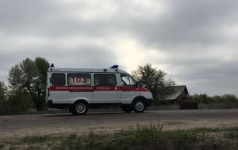 В Беларуси женщина решила помочь уснувшему на улице. Все закончилось больницей