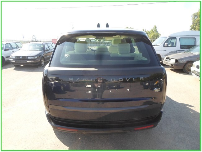 В конфискате продают Range Rover с перебитым VIN. Цена весьма высока