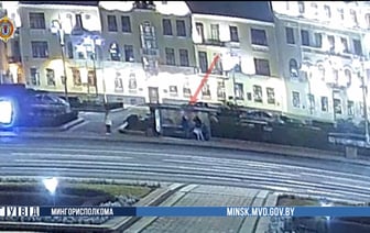 «Не смог ей дозвониться» — Белорус разбил остановку в самом центре Минска