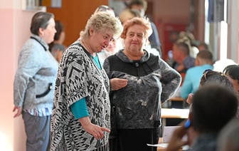 «За деньгами не гонюсь». Какую работу искали гомельчане 55+ на ярмарке вакансий