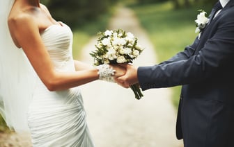 От европеек до азиатов. Белстат рассказал, с кем из иностранцев чаще всего заключают брак белорусы