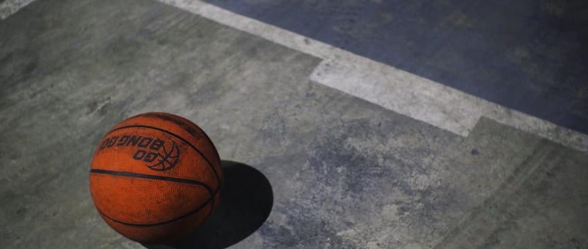 Автомошенница обманула людей на 1 млн 400 тыс рублей