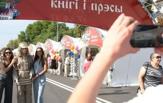 Жители Ивацевичей рассказали, как город расцвел ко Дню письменности