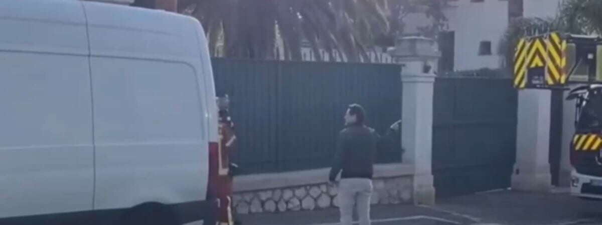 В генконсульстве РФ во французском Марселе прогремел взрыв. Что случилось? — Видео