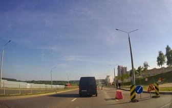 Фотофакт. На Вишневце уложили новый асфальт к строящемуся торговому центру