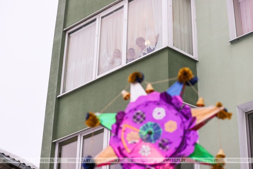 Чем угощают жители Брестского района на Коляды и какие щедрики им поют