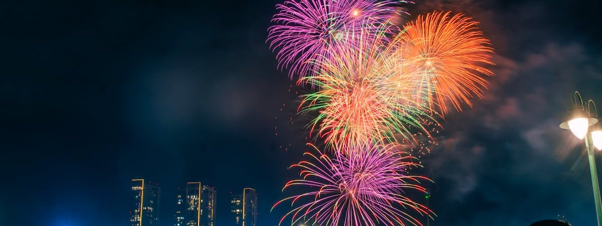 Около консульства РФ в Марселе произошел взрыв