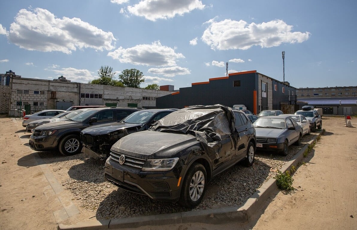 Белорус хотел пригнать «биток», но удивился стоимости доставки