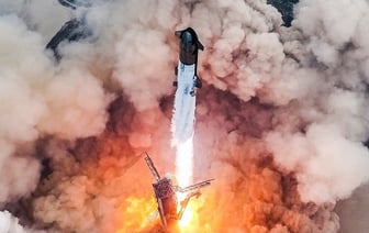 Starship от SpaceX впервые совершил мягкую посадку в океане