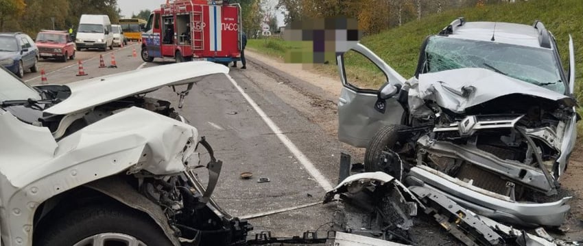 Три авто столкнулись под Витебском, два человека в больнице