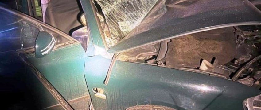 Очередное ДТП под Пружанами: спасатели МЧС деблокировали водителя из покорёженного авто