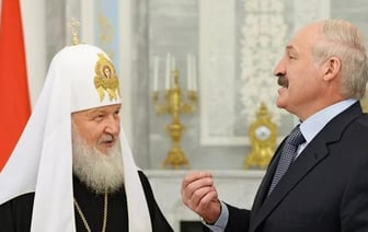 Патриарх Кирилл наградил Лукашенко орденом князя Даниила Московского