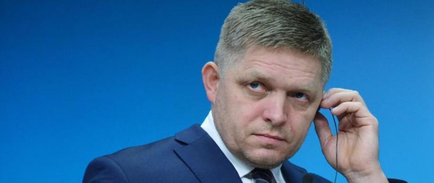 Лукашенко хочет встретиться с выжившим после покушения Фицо