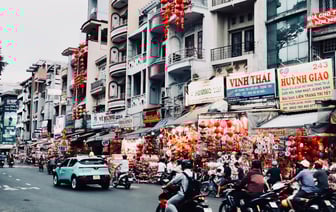 Розничный товарооборот в Минске за январь-ноябрь вырос на 21%