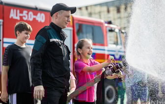 В Гомеле МЧС зовет на праздник у «ледовика». Вход свободный