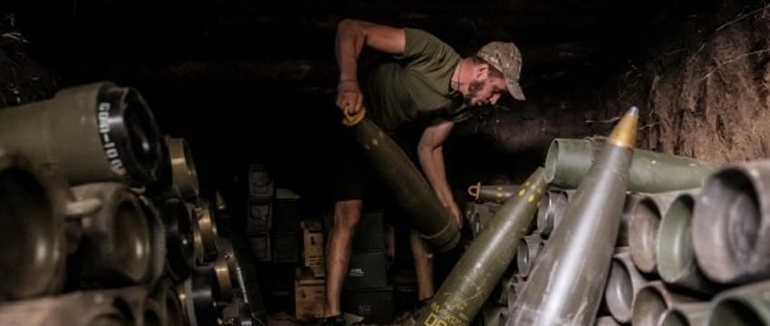 Словакия против своего желания обеспечивает Украину боеприпасами – Bloomberg