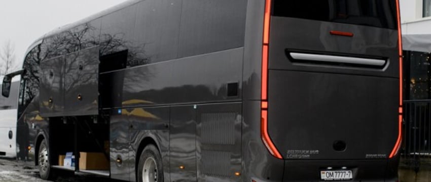 В Беларуси появились новые туристические автобусы из Китая. За сколько предлагают?