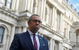 Россия выслала из страны шесть британских дипломатов за «разведывательно-подрывную работу» — Фото