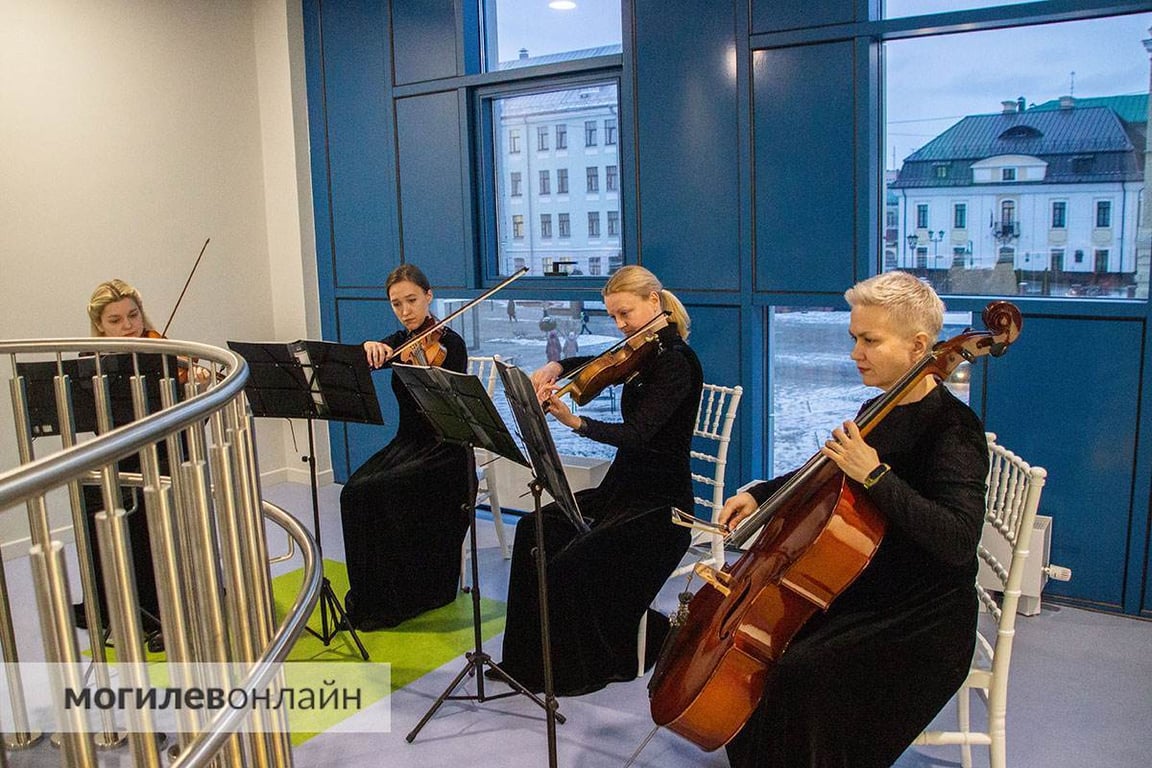 «Принесет свет и добро не только евреям, но и всем жителям города». В Могилеве торжественно открыли Просветительский Центр по улице Ленинской